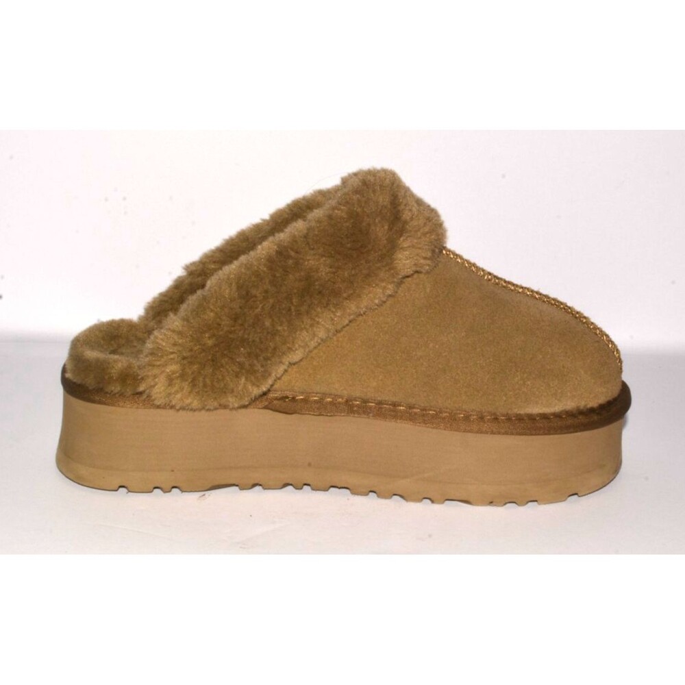 UGG Scuffette II Women’s Slippers Size 7 Chestnut Sheepskin Suede Cozy Shoes - Picture 3 of 9